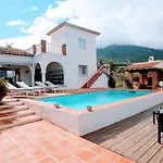 Ayma Casa Sierra Casa de Férias